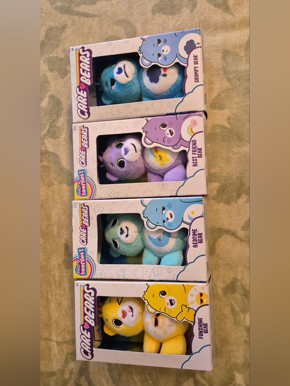 4 Carebear Besties